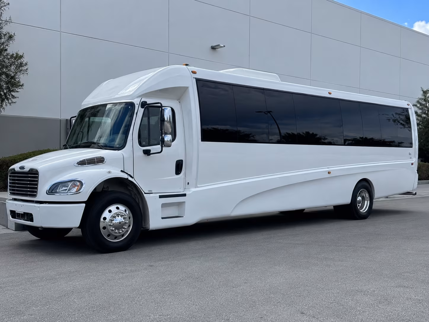 birthday party bus rental
