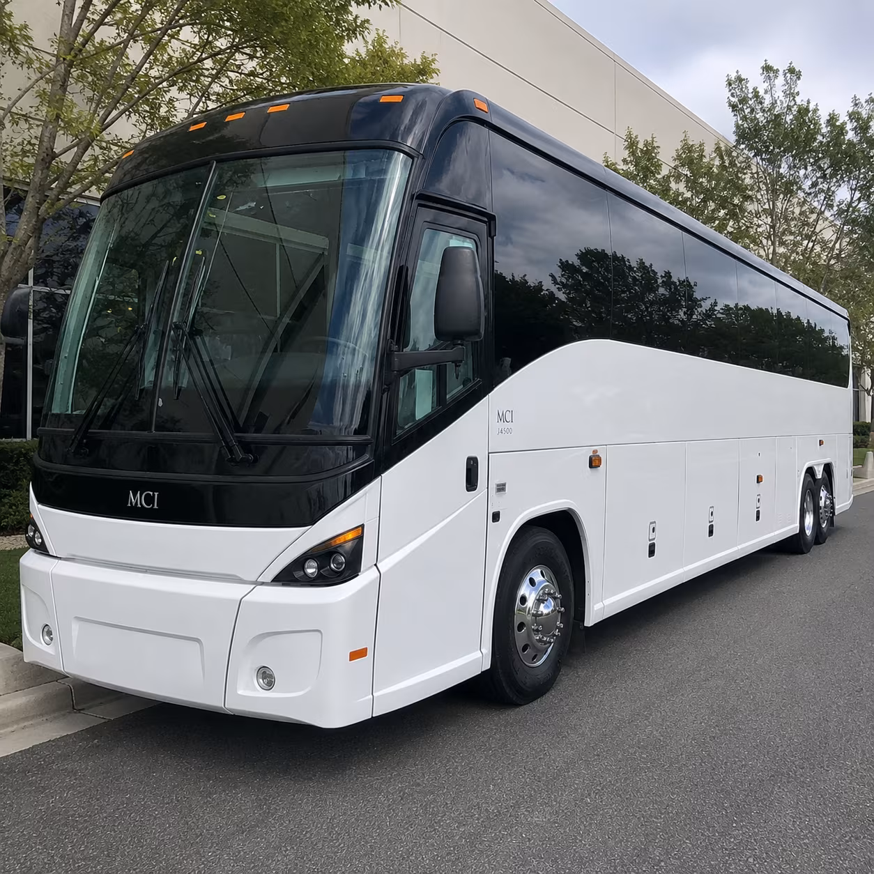 charter buses to michigan wolverines and michigan state spartans games