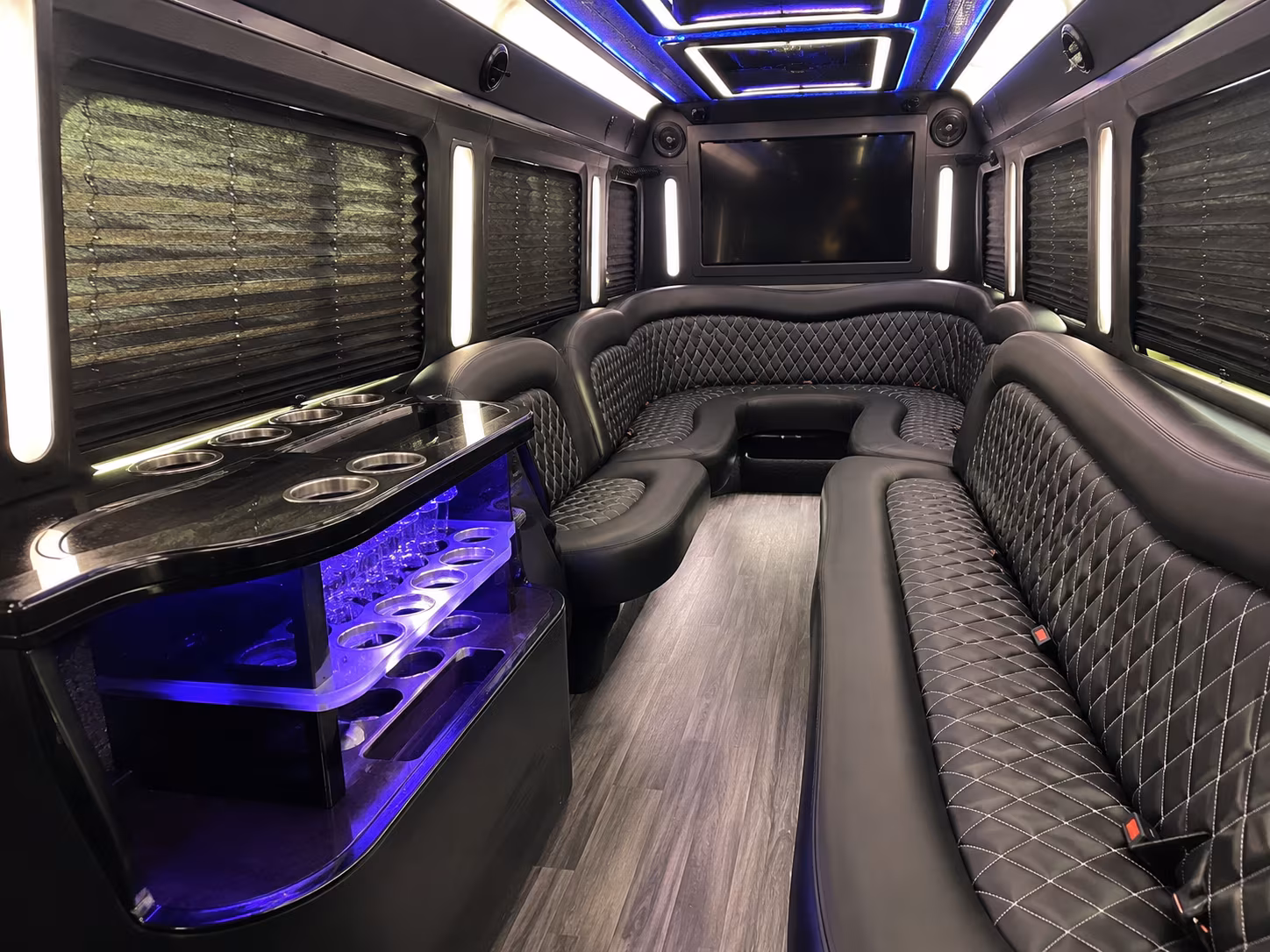 prom dinner and pre party bus rentals around dearborn heights